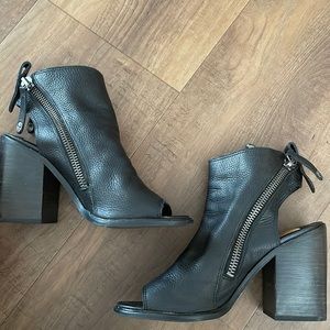 Black leather Dolce Vita booties